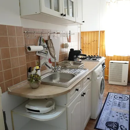 Prestige Apartman Miskolc Exterior photo
