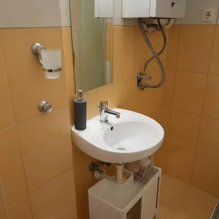 Prestige Apartman Miskolc Exterior photo